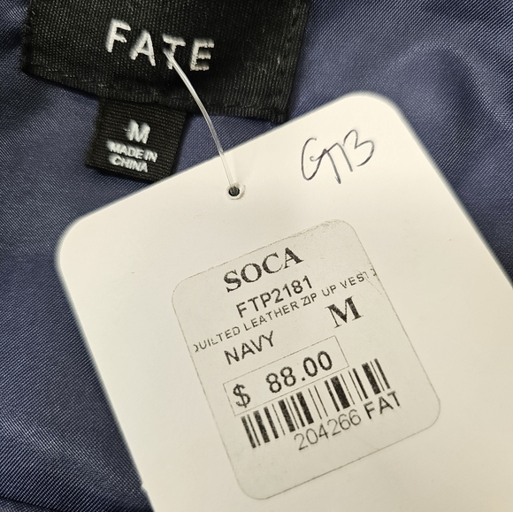 FATE Quilted Vegan Leather Vest - Picture 7 of 10